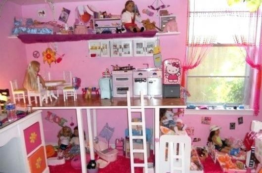 Dreamhouse: The Best Doll Houses for Girls