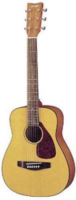 Yamaha FG JR1 ¾ Size Acoustic Guitar with Gig Bag