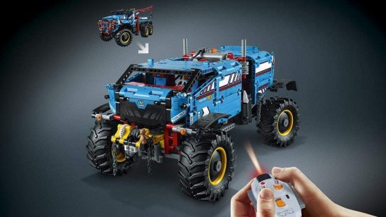 LEGO Technic 6x6 All Terrain Tow Truck 42070 Building Kit