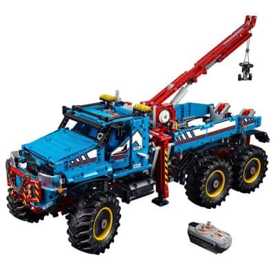 LEGO Technic 6x6 All Terrain Tow Truck Building Kit