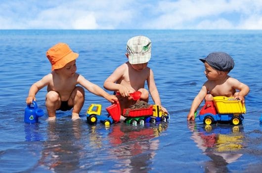 The Best Beach Toys for Kids for a Great Beach Holiday