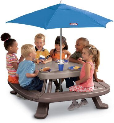 Little Tikes Fold 'n Store Picnic Table